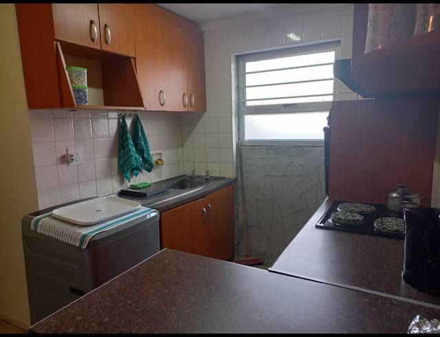 4 BEDROOM HOUSE FOR SALE IN WESTRIDGE